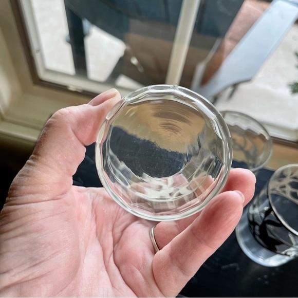 STERLING SILVER OVERLAY, CLEAR GLASS, WATER PITCHER WITH 3 MATCHING GLASSES. - Picture 14 of 16